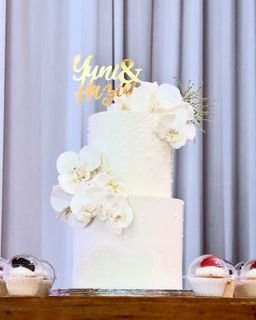 (Category: ) located in . Submitted by bridezilla (Listing ID 1238336274, Image 1). Description: .