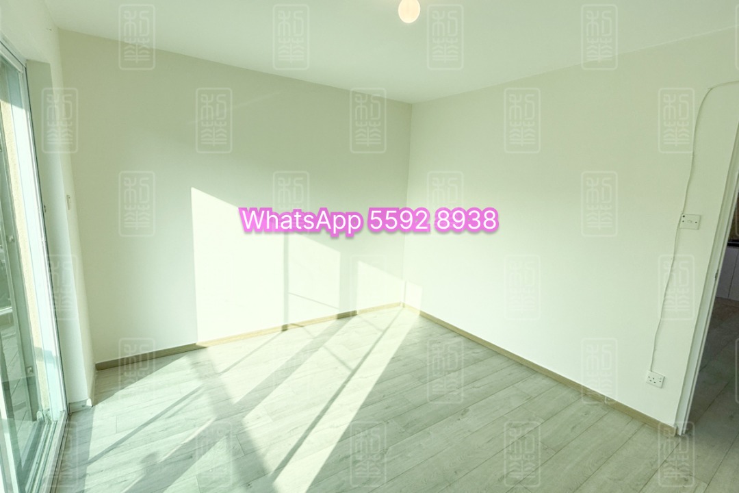近巴士站二房+士多房及工人套中層屋苑式村屋(可步行至錦上路西鐵站)63438991458946113