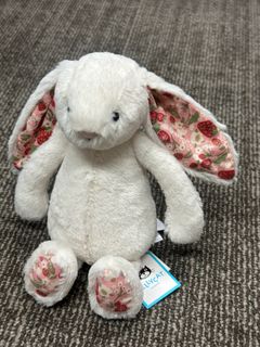 （分類：）位於 。 由 jmk__ 提交（商品編號 1346011101，圖片 1）。簡介： 。
