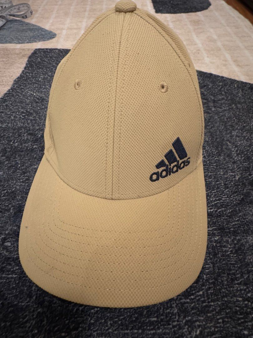 Adidas Cap (Category: Caps & Hats) located in Rizal. Submitted by l17873 (Listing ID 1346083444, Image 1). Description: .