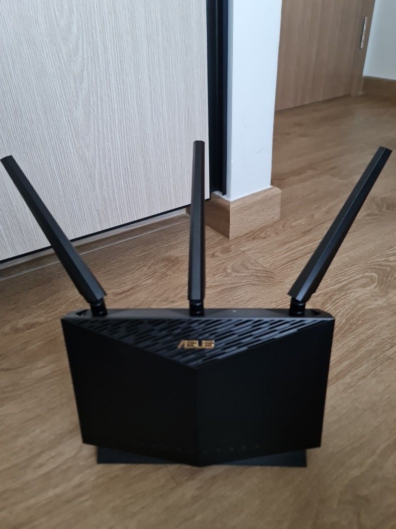 Asus Wireless Dual band Gigabit Router AX5700, Computers & Tech, Parts ...