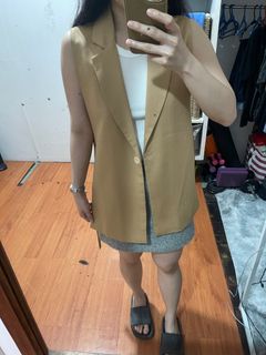 (Category: ) located in . Submitted by bustlingfinds (Listing ID 1345988828, Image 1). Description: .