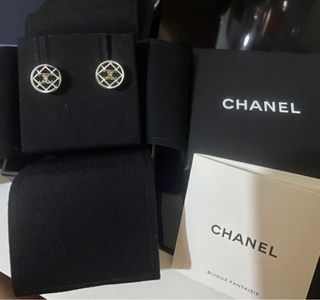 （分類：）位於 。 由 ruag_ 提交（商品編號 1345932514，圖片 1）。簡介： 。