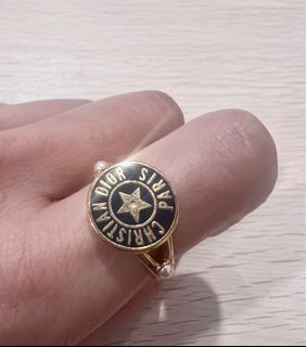 （分類：）位於 。 由 es_ng 提交（商品編號 1346025203，圖片 1）。簡介： 。