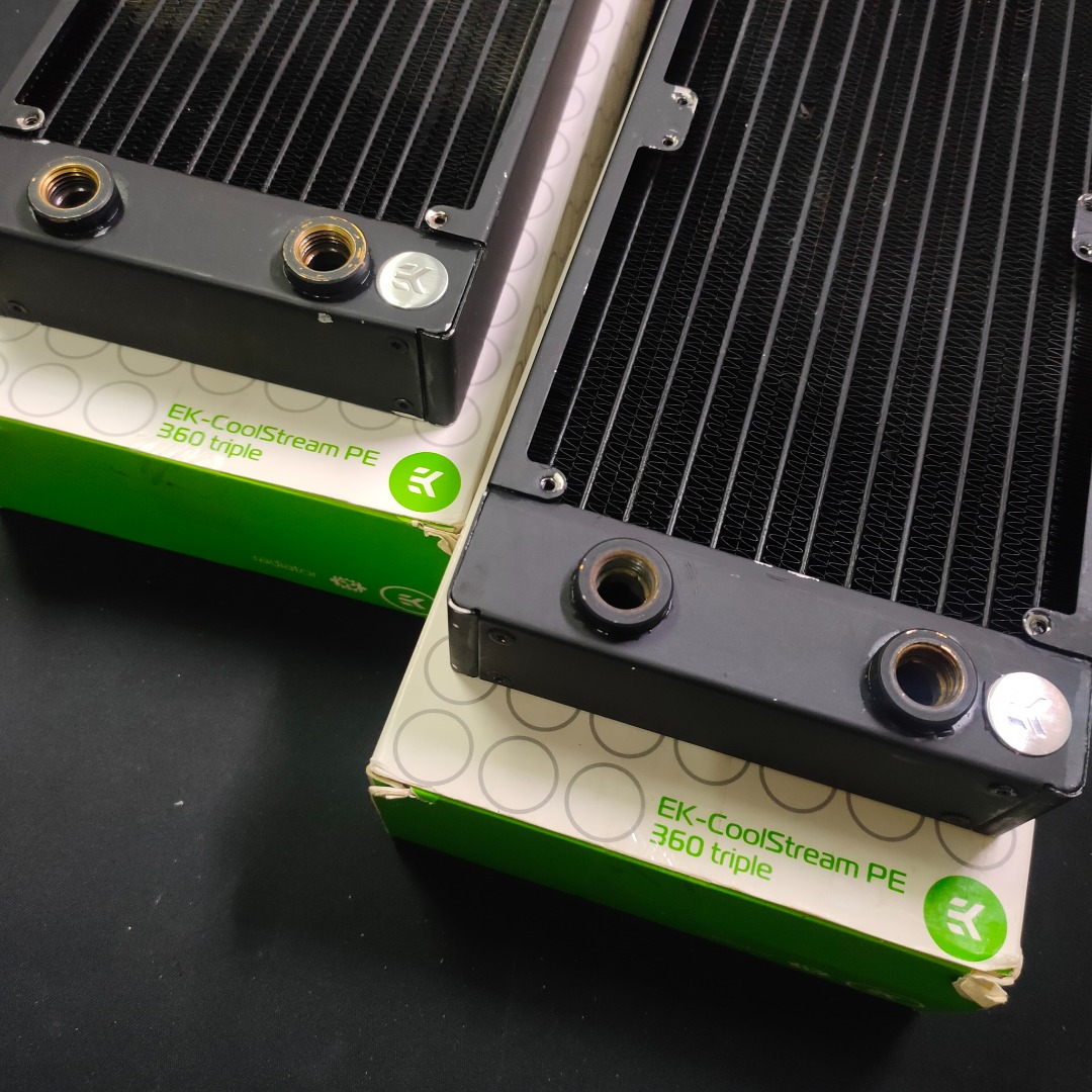 EKWB Coolstream 360mm PE Radiator (40mm thick), Computers & Tech, Parts ...