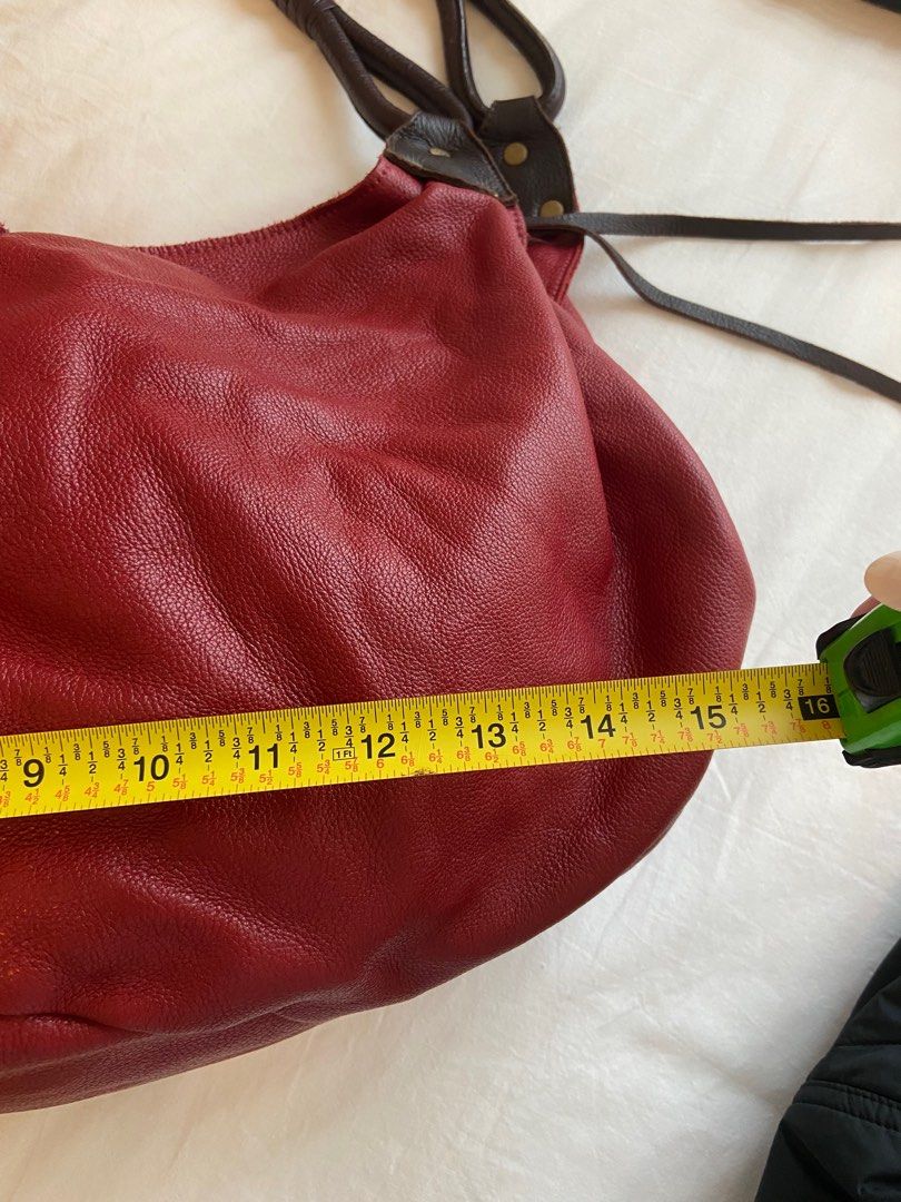 Genuine Leather Bag (Category: Shoulder Bags) located in Manila. Submitted by a_kyle (Listing ID 1345969484, Image 3). Description: 100% Genuine Leather Good as new No scratches or scuff marks Brand: Nest Bought at Bloomingdale’s Shipping to be shouldered by buyer.