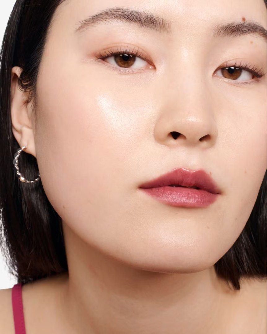 Glossier Balm Dotcom in Black Cherry (Category: Makeup) located in Taguig. Submitted by francextrasph (Listing ID 1345929669, Image 2). Description: pls dm us on lG [francextras(.)ph] [without the ()] as we reached our msg Iimit already ON HAND pre order price - 1300 on hand price - 1400.