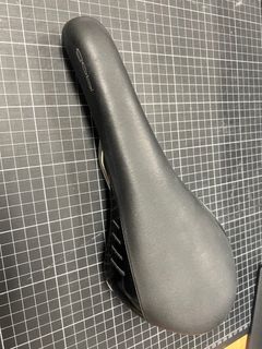 （分類：）位於 。 由 easternwong 提交（商品編號 1346036248，圖片 1）。簡介： 。
