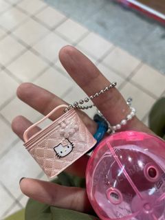 由 timipp (刊登 ID 1346020639，圖片 1) 提交，位於 的 (類別：)，說明：。