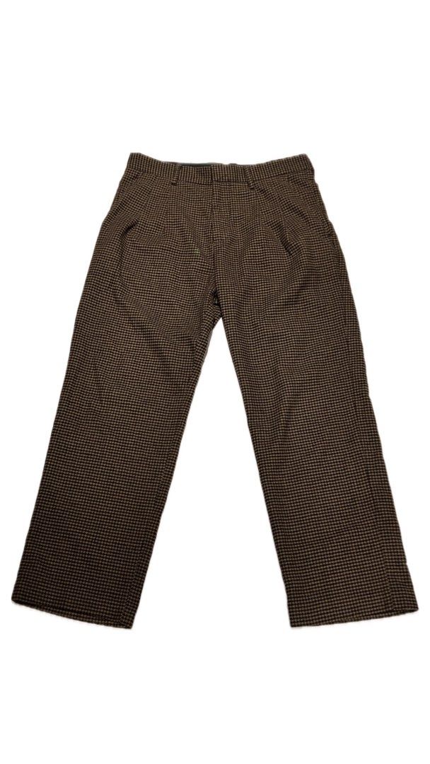 H&M Trousers Mens size 30 (Category: Trousers) located in Quezon City. Submitted by kyletrey35 (Listing ID 1346087379, Image 1). Description: H&M Trousers Waist 30 Length 39 Relaxed fit No issues good as new.