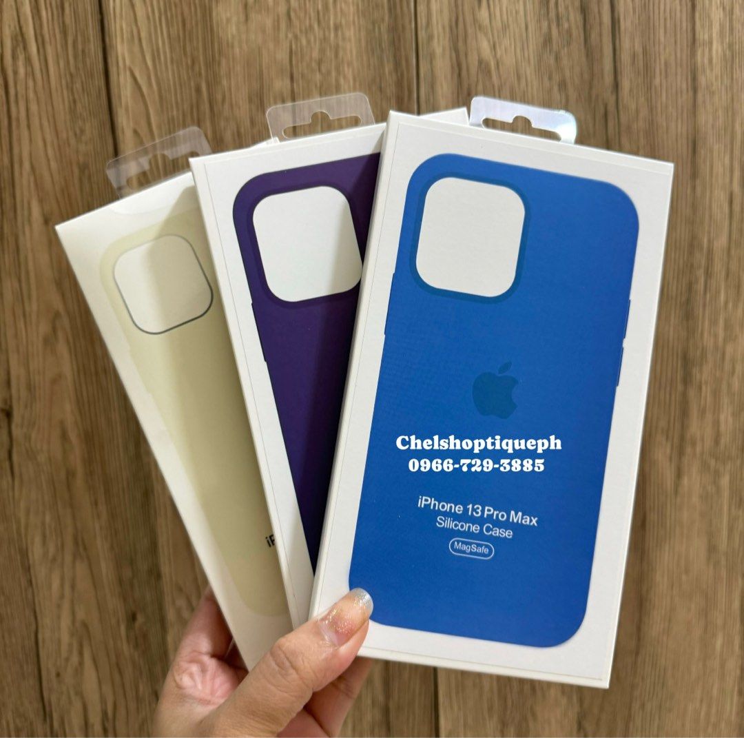 iPhone 13 Pro Max Magsafe Silicone Case (Category: Cases & Sleeves) located in Manila. Submitted by chelshoptiqueph (Listing ID 1346101407, Image 1). Description: AVAILABLE ONHAND CASH ON DELIVERY NOW✨ Brandnew ✅ COD✅ PICK UP✅ What you see is what you get basis✨.