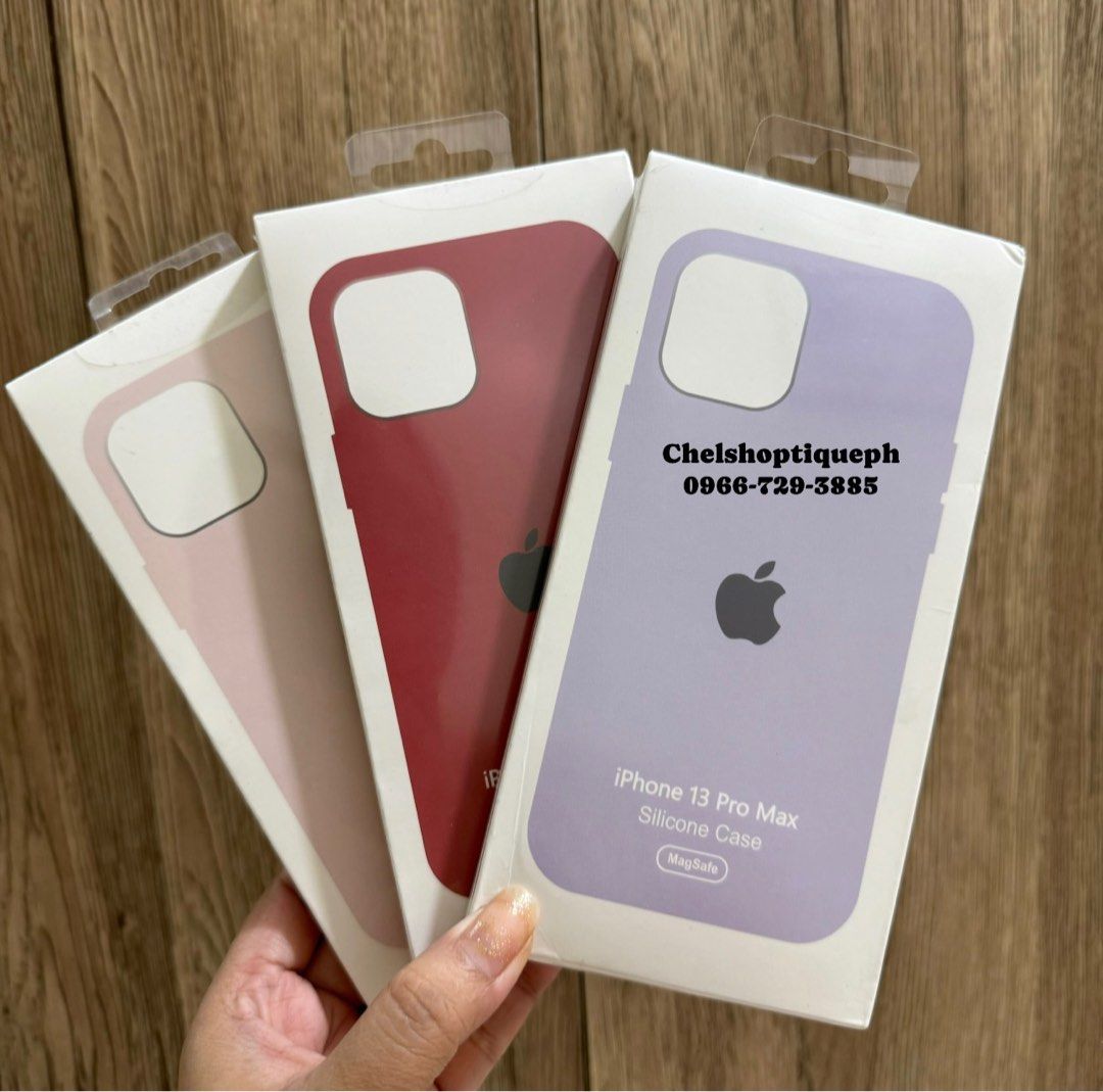 iPhone 13 Pro Max Magsafe Silicone Case (Category: Cases & Sleeves) located in Manila. Submitted by chelshoptiqueph (Listing ID 1346101407, Image 2). Description: AVAILABLE ONHAND CASH ON DELIVERY NOW✨ Brandnew ✅ COD✅ PICK UP✅ What you see is what you get basis✨.