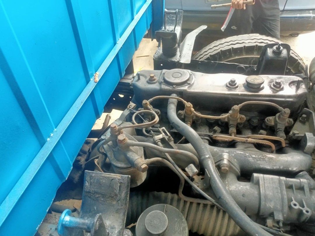 Isuzu NKR Giga 4bc2 Engine 10ft Dropside with power steering Manual ...