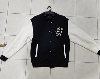 (Category: ) located in . Submitted by shgroup (Listing ID 1345957989, Image 1). Description: .
