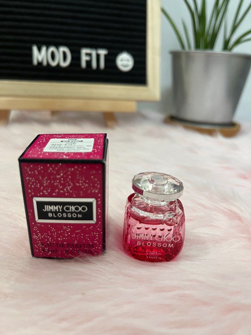 Jimmy Choo Blossom Mine Perfume EDP (Category: Fragrance & Deodorants) located in Manila. Submitted by modfit09 (Listing ID 1346012508, Image 1). Description: 100% authentic 4.5ml Dab type .