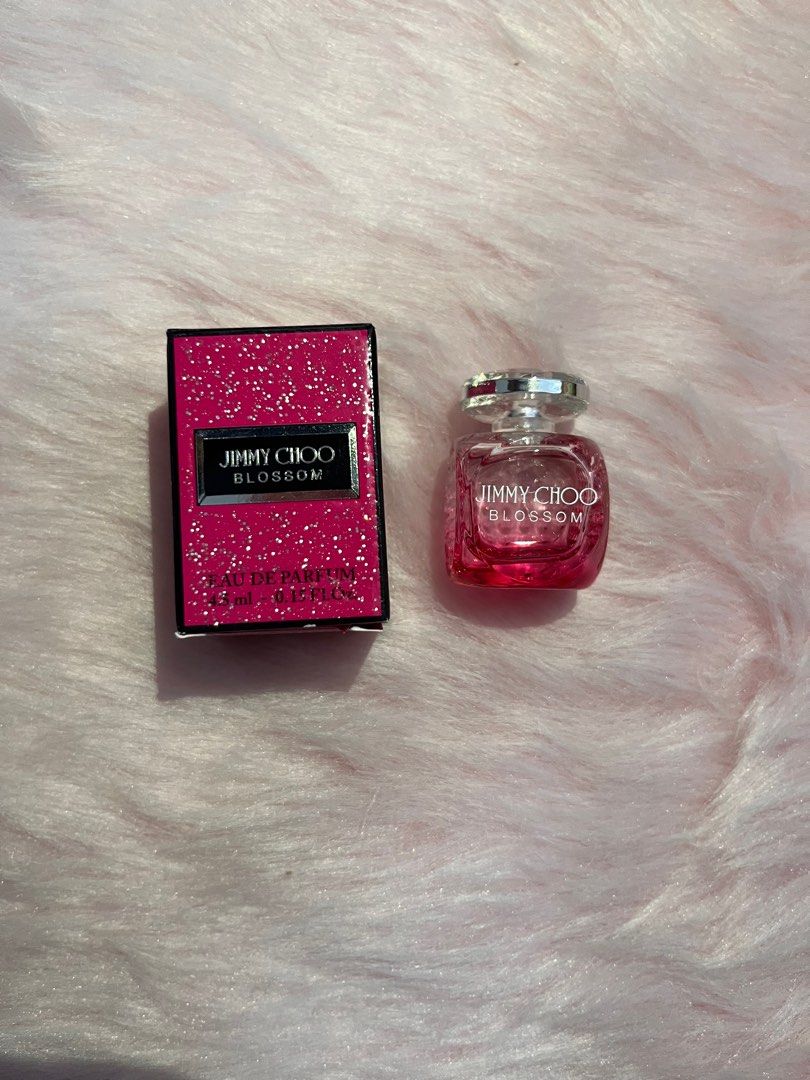 Jimmy Choo Blossom Mine Perfume EDP (Category: Fragrance & Deodorants) located in Manila. Submitted by modfit09 (Listing ID 1346012508, Image 2). Description: 100% authentic 4.5ml Dab type .