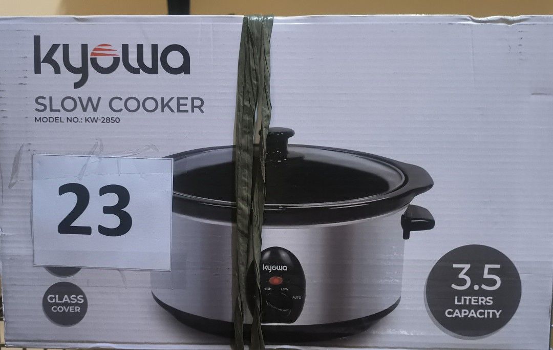 Kyowa Slow Cooker 3.5L (Category: Cookware & Accessories) located in Pateros City. Submitted by von282 (Listing ID 1345978804, Image 1). Description: Kyowa Slow Cooker 3.5L Model No. KW 2850 Condition : Brand New RFS : Won from Raffle prize / not needed.