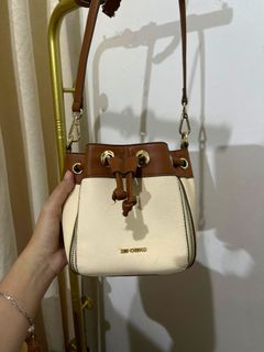 (Kategori: ) berada di . Dikirim oleh mygood_stuff (ID iklan 1345997384, Gambar 1). Deskripsi: .