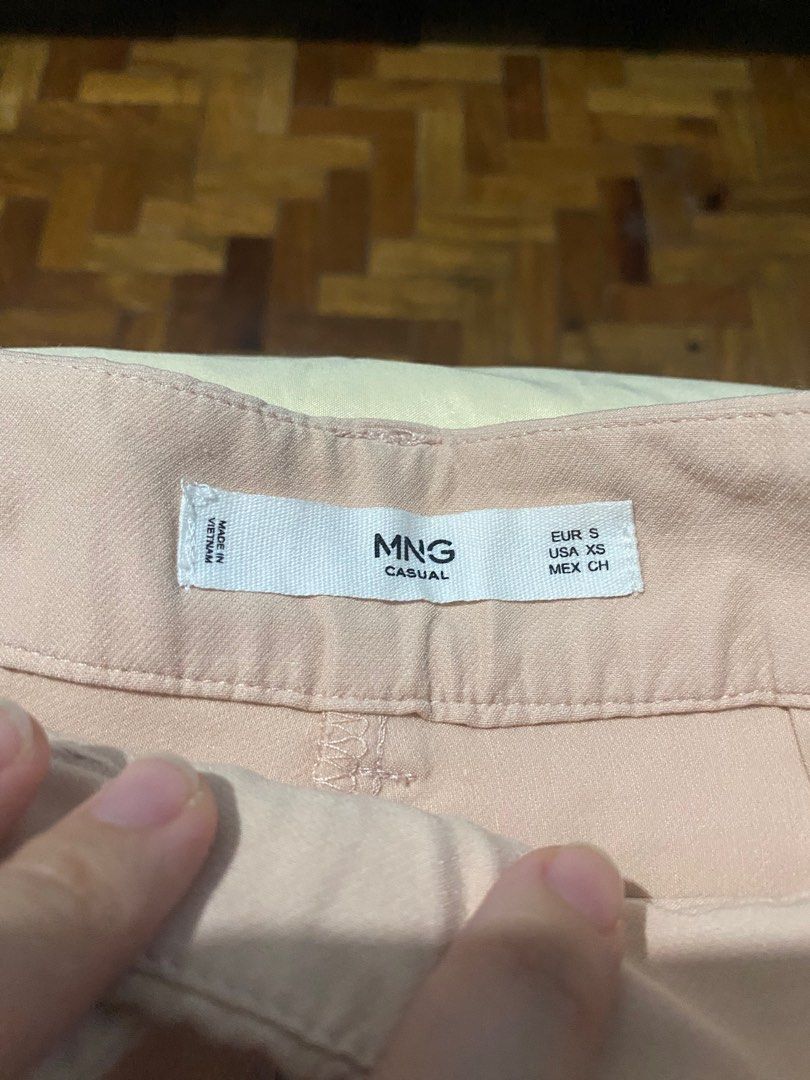 Mango Pale Pink Trousers (Category: Other Bottoms) located in Antipolo. Submitted by robmack (Listing ID 1346071036, Image 2). Description: - owner has 27” waist, 34” bust, 154cm height - decluttering, please PM me for details - SF shouldered by buyer - MOP: BPI or gcash .