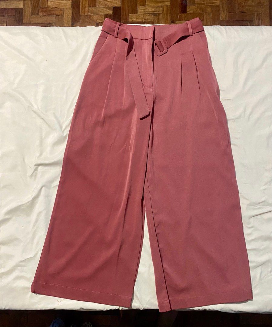Mango Trousers (Category: Other Bottoms) located in Antipolo. Submitted by robmack (Listing ID 1346071185, Image 1). Description: - owner has 27” waist, 34” bust, 154cm height - decluttering, please PM me for details - SF shouldered by buyer - MOP: BPI or gcash .
