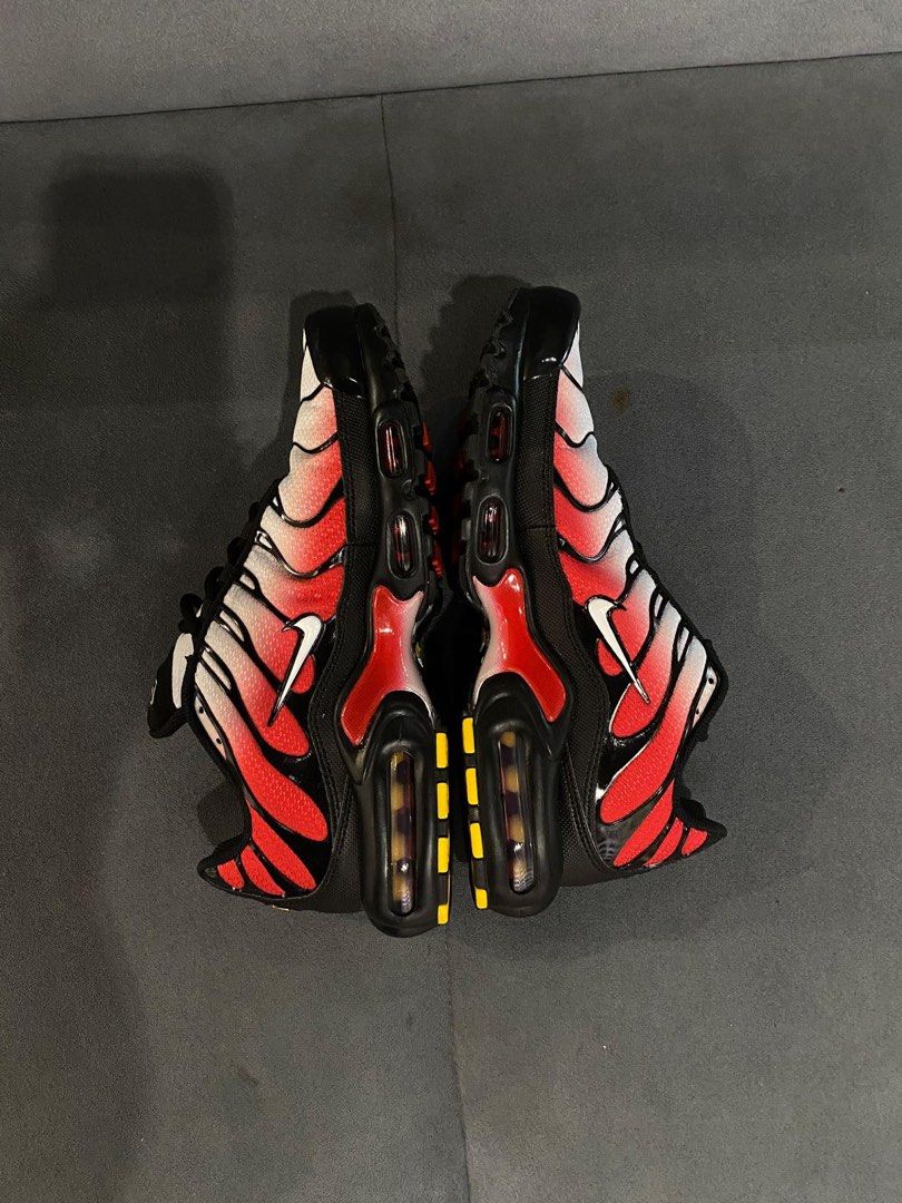 nike tn gradient red
