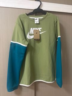 (Category: ) located in . Submitted by loved_items211 (Listing ID 1346052516, Image 1). Description: .