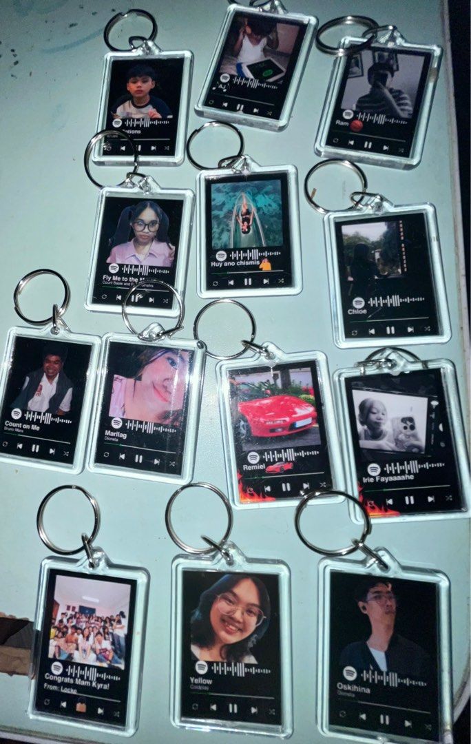 Personalised keychain ( Sp0tify or insta design) (Category: Handmade Craft) located in Cavite. Submitted by cha888 (Listing ID 1346041785, Image 2). Description: P20 (10pcs &up) P25 below 10 Available designs *Spotify *Instagram *Christmas *Valentines *Teacher’s day Etc.