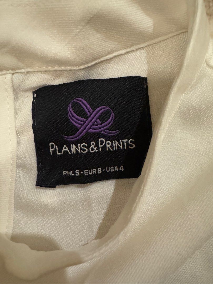 Plains & Prints Top (Category: Blouses) located in Rizal. Submitted by l17873 (Listing ID 1346076168, Image 3). Description: .