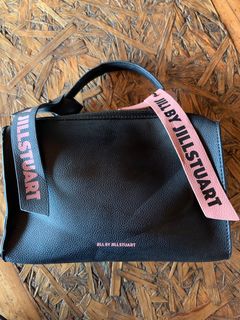 (Kategori: ) berada di . Dikirim oleh preloved.byzhr (ID iklan 1345942334, Gambar 1). Deskripsi: .