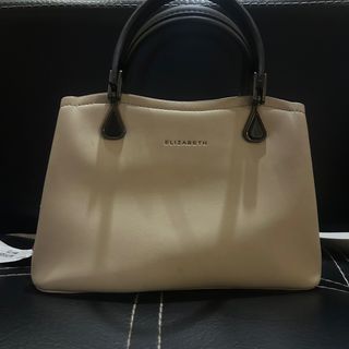 (Kategori: ) berada di . Dikirim oleh cindayyolyvia (ID iklan 1346032139, Gambar 1). Deskripsi: .