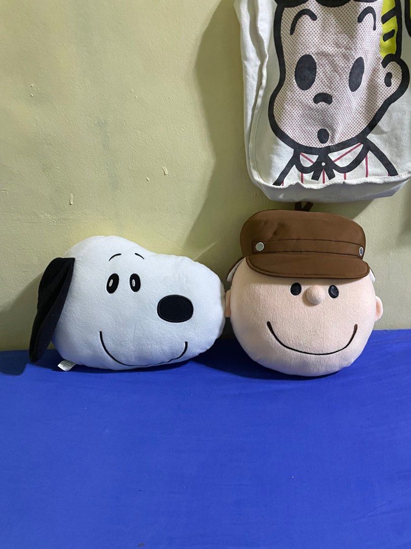Snoopy and Charlie Plush / Stuffed Toy (Category: Plushies & Soft Toys) located in Manila. Submitted by tigerling_ (Listing ID 1346012999, Image 2). Description: 800 for both .