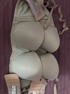 (Category: ) located in . Submitted by 50sell50 (Listing ID 1346042578, Image 1). Description: .