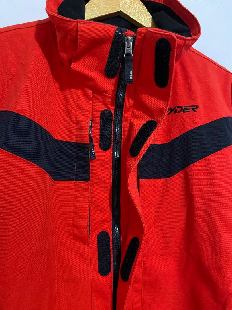 SPYDER JACKET (Category: Coats, Jackets and Outerwear) located in Baguio. Submitted by selectorschoice. (Listing ID 1345989571, Image 3). Description: 5,500OBO (or best offer) 25 width 29 length .