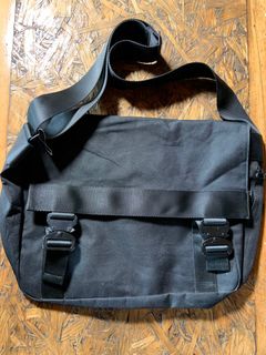 (Kategori: ) berada di . Dikirim oleh preloved.byzhr (ID iklan 1345997913, Gambar 1). Deskripsi: .