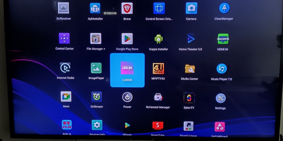 Tv android tweak performance (Category: TV) located in Kuala Lumpur. Submitted by coolfmx (Listing ID 1346014071, Image 3). Description: Kalau nak tweak android TV korang : Install premium apps (mcm youtube). Remove internal apps yg tak berkaitan untuk performance. Tweak luncher bagi nampak tak bosan. Android Tv ni kalau pandai adjust system dia, boleh smooth and mcm2 apps boleh install. (Kalau live tv ada yg kena subscribe / free)..