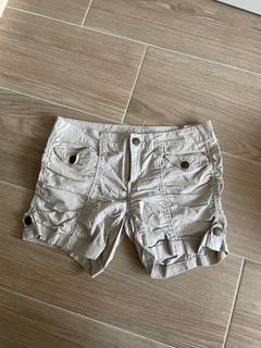 (Category: ) located in . Submitted by urmomsfavstore (Listing ID 1346020802, Image 1). Description: .