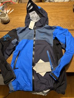 （分類：）位於 。 由 vintage_vintage 提交（商品編號 1346274479，圖片 1）。簡介： 。