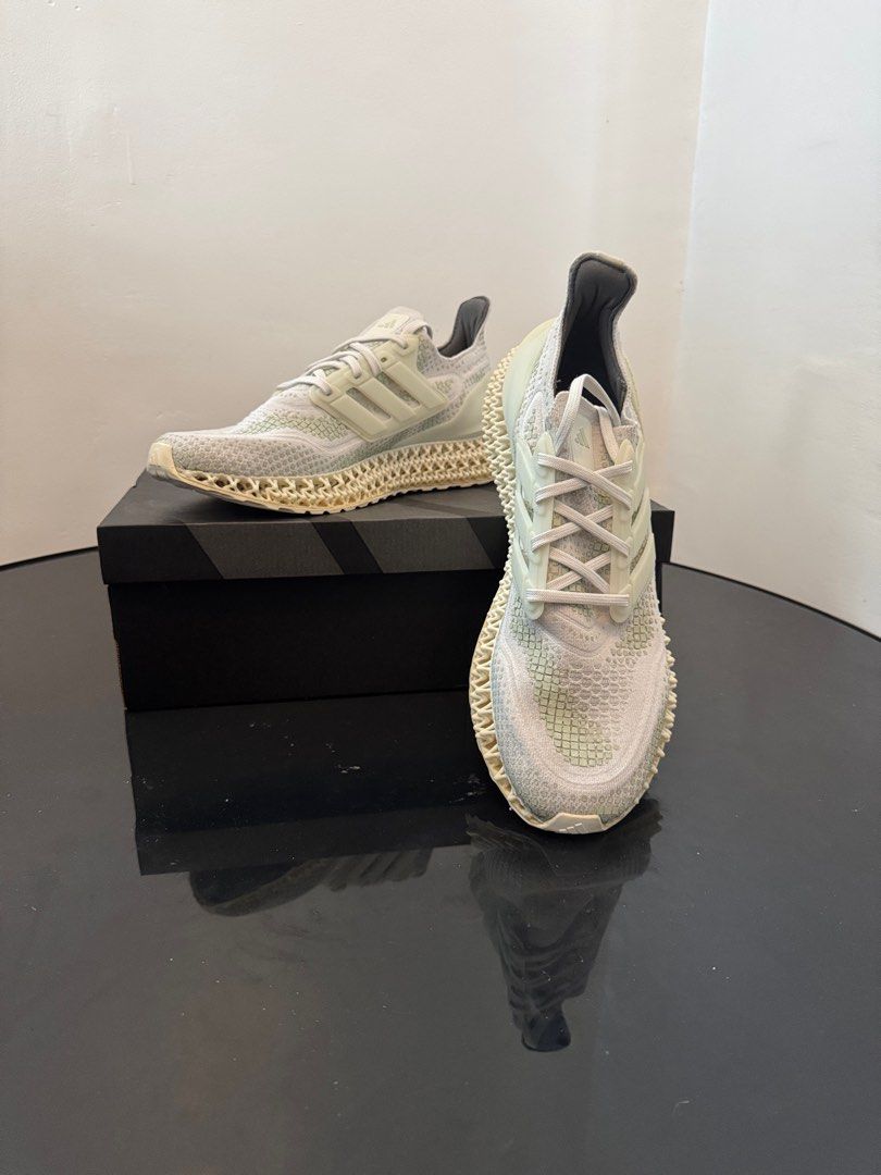 Adidas Ultra 4DFWD (Category: Sneakers) located in Valenzuela. Submitted by markdodr (Listing ID 1346182974, Image 1). Description: Size 10.5 US With Box.