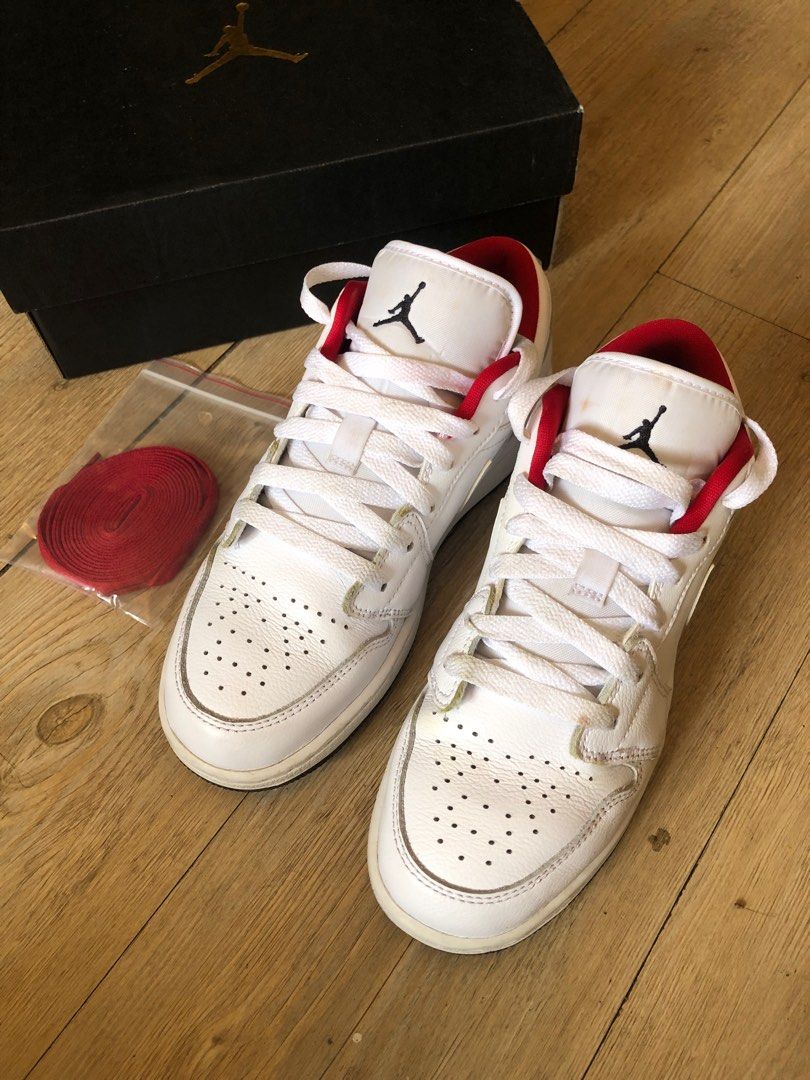 Air Jordan 1 Low (GS) size 36 (Category: Sneakers) located in Imus. Submitted by samx_x (Listing ID 1346187635, Image 1). Description: .