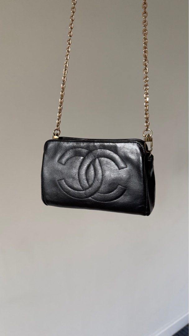 Authentic chanel purse (Category: Luxury Bags & Wallets) located in Quezon City. Submitted by kimtlee (Listing ID 1346116163, Image 2). Description: Bought as a pouch transformed into a bag with chain Had it authenticated at B101 revue and it’s authentic chanel.