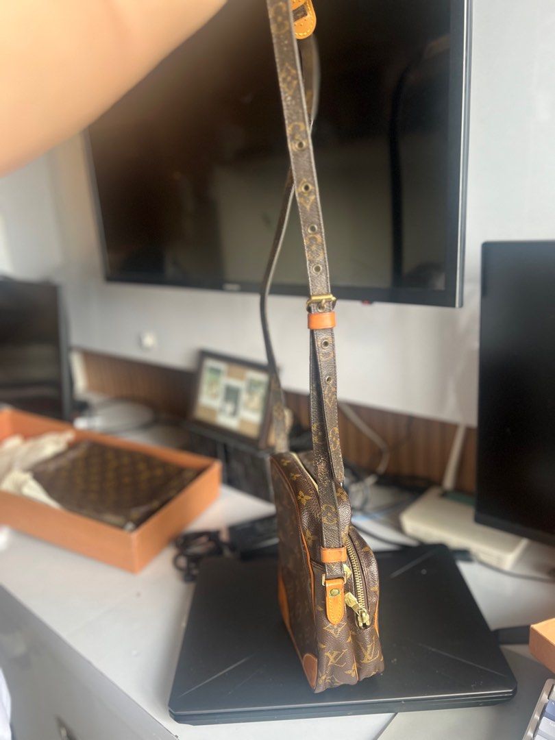 Authentic Louis Vuitton Crossbody Amazone Bag (Category: Luxury Bags & Wallets) located in Angeles City. Submitted by kylvldz (Listing ID 1346129553, Image 3). Description: Authentic & Barely Used Still in good condition Comes with Box & dustbag .