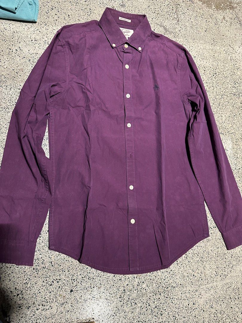 Authentic Penguin Long Sleeves XS (Category: Formal Shirts) located in Pasig City. Submitted by mrdecluttering_ph (Listing ID 1346222166, Image 1). Description: Authentic Penguin Long Sleeves Issue: fadings Shipping fee c/o buyer Slightly negotiable Rfs decluttering .