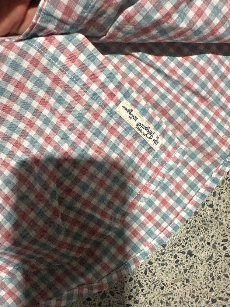 Authentic Penguin Long Sleeves XS (Category: Tshirts & Polo Shirts ) located in Pasig City. Submitted by mrdecluttering_ph (Listing ID 1346223402, Image 3). Description: Authentic Penguin Long Sleeves Checkered Xs Shipping fee c/o buyer Slightly negotiable Rfs decluttering .