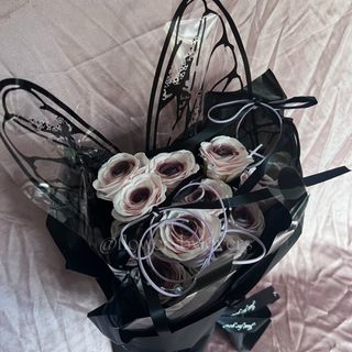 (Category: ) located in . Submitted by flowersbylovers (Listing ID 1346234180, Image 1). Description: .
