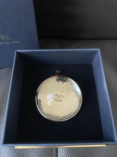 （分類：）位於 。 由 iceva 提交（商品編號 1346174059，圖片 1）。簡介： 。
