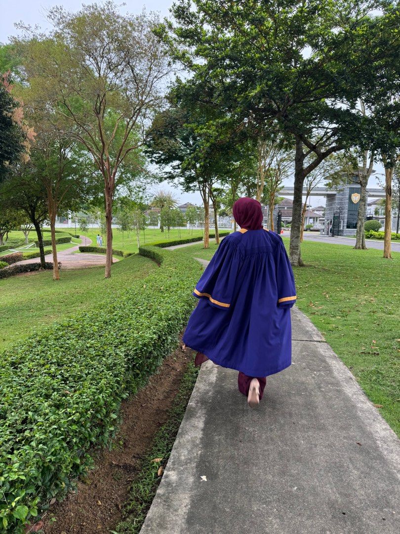 Convocation robe (Category: New Undergarments & Loungewear) located in Johor Bahru. Submitted by deecaramel (Listing ID 1346154599, Image 1). Description: This is the picture , im wearing. Slide to dm to see the robe.