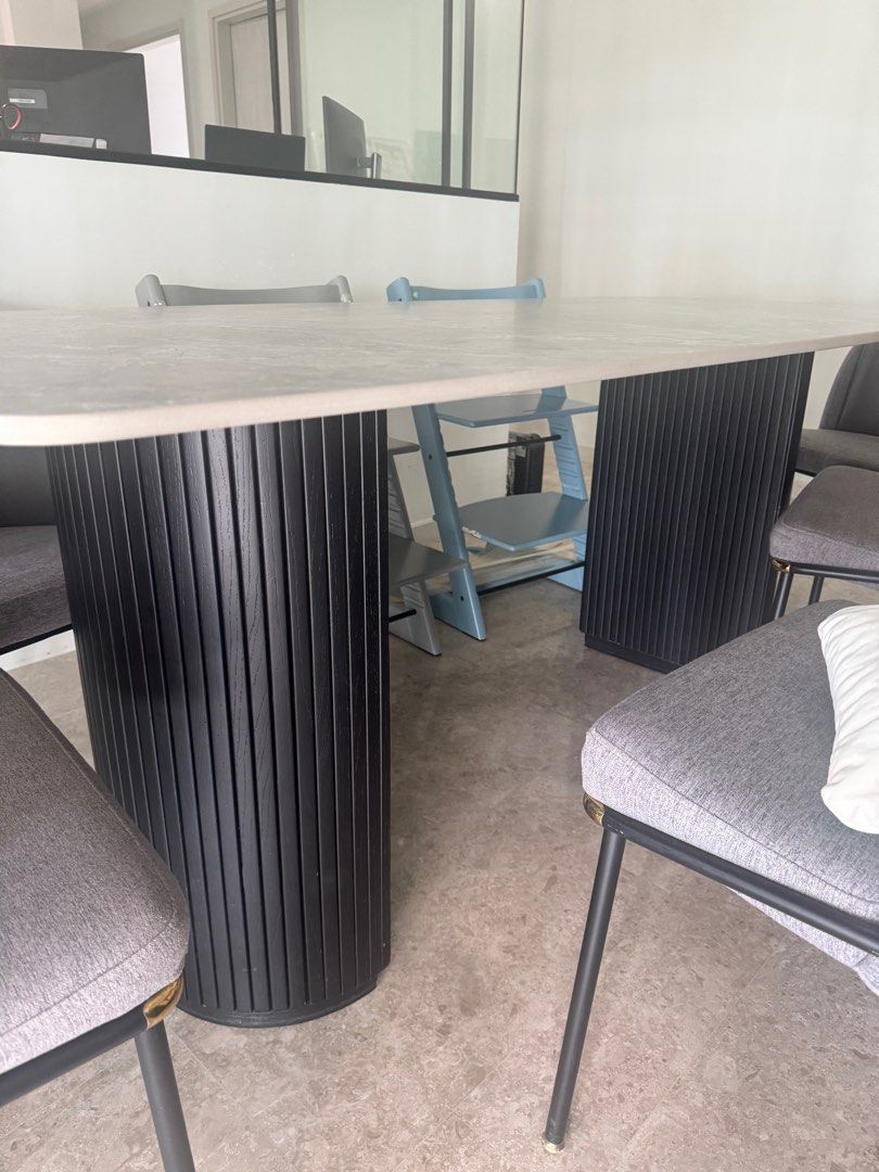 Dining Table (Category: Tables & Sets) located in Singapore. Submitted by ndeewong (Listing ID 1346171037, Image 2). Description: Porcelain dining table <3 years old. Bought at $3.5k. Chairs not included. If want, can discuss/nego.