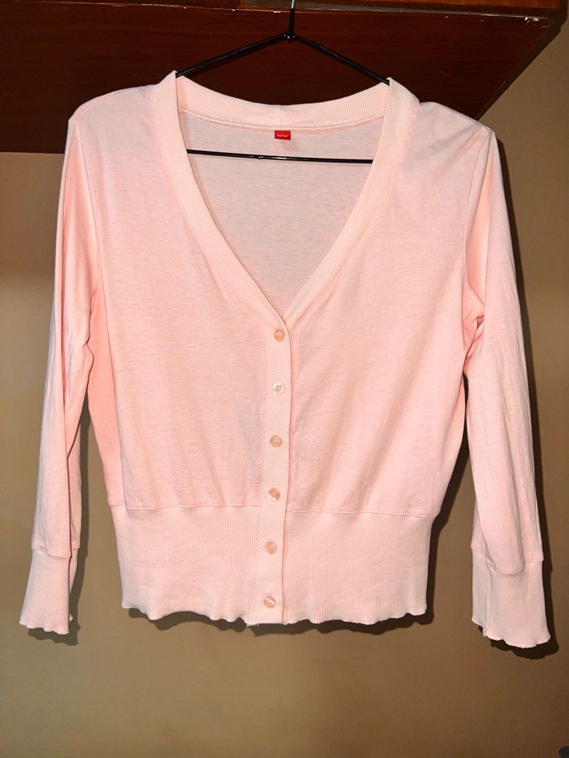 Esprit Baby Pink Cardigan (Category: Coats, Jackets and Outerwear) located in Manila. Submitted by devilwearsrara (Listing ID 1346293118, Image 2). Description: im usually a size xs-s.