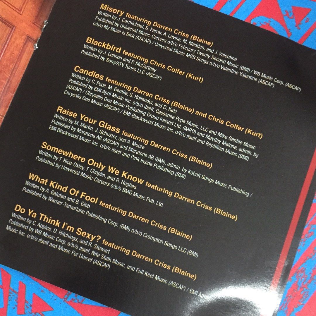 Glee CD:The Music Presents The Warblers (Category: CDs & DVDs) located in Pasig City. Submitted by sell.phi (Listing ID 1346123293, Image 3). Description: Preloved original music CD disc has no playback issues cover/inlay have tab indentations jewel case may have minor signs of wear.