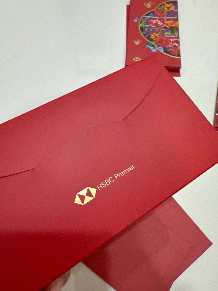 HSBC 2025 Premier red packets on Carousell